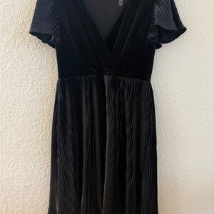 Adrianna Papell Black Velvet Dress